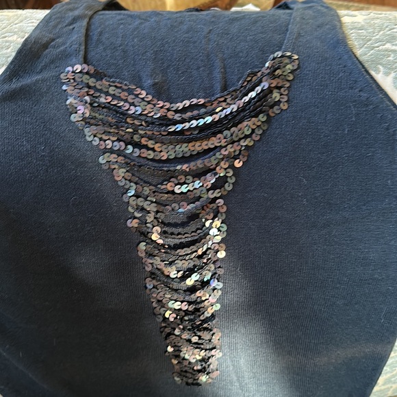 Black knit tank with sequin with small pallet sequins Med NWT - Picture 6 of 6
